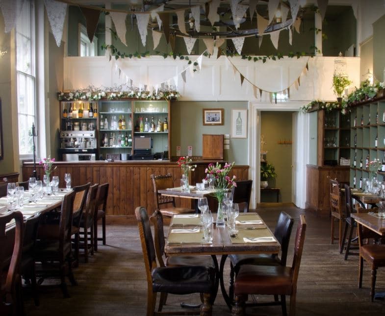 Snug Dining Area, The Beehive photo #1
