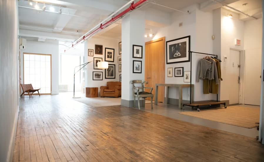 Studio Loft, 24 Street Loft photo #3