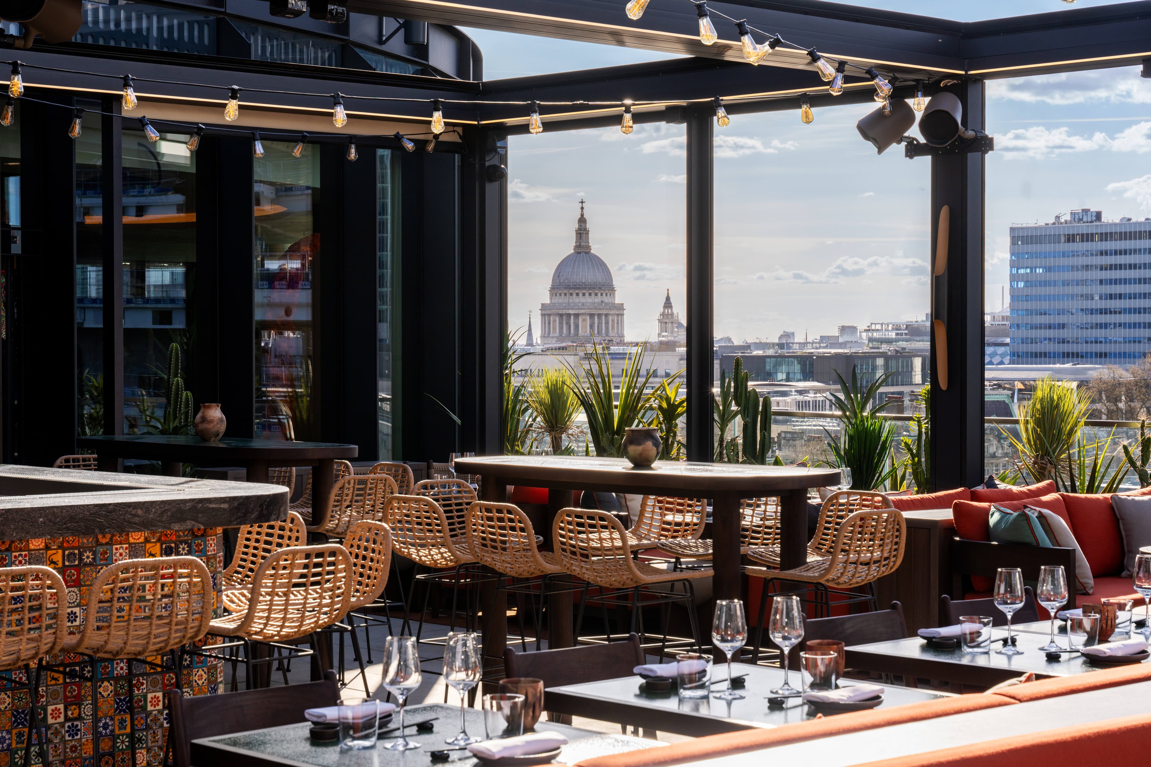 Outdoor Terrace, Los Mochis London City photo #7