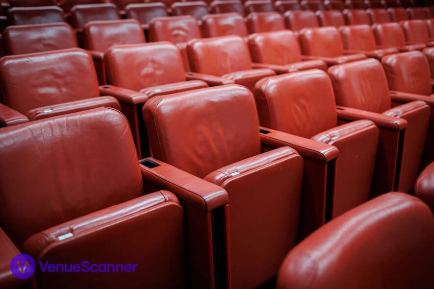 1 Wimpole Street, Guy Whittle Auditorium photo #3