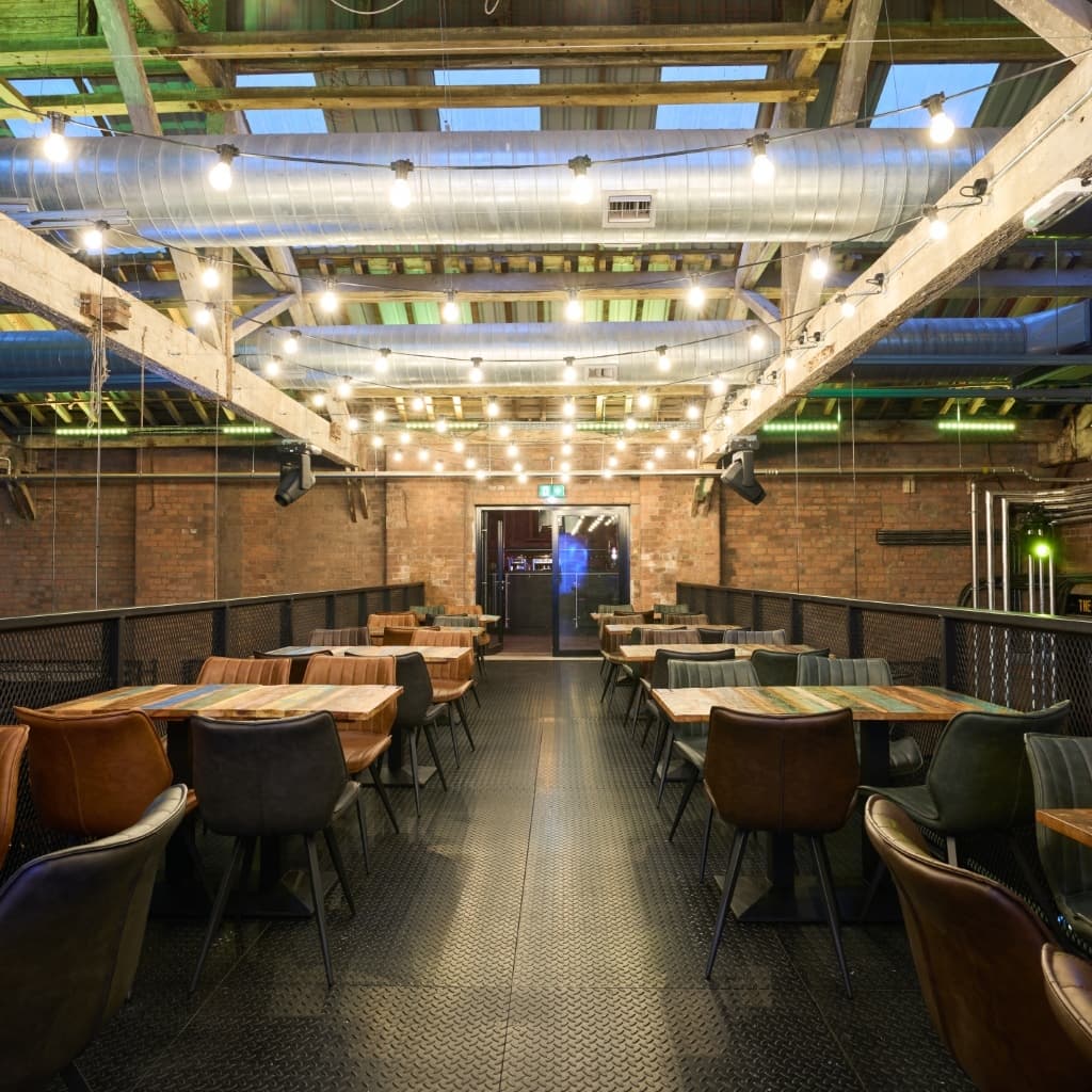 Lily’s Lounge, Blackstock Market photo #1