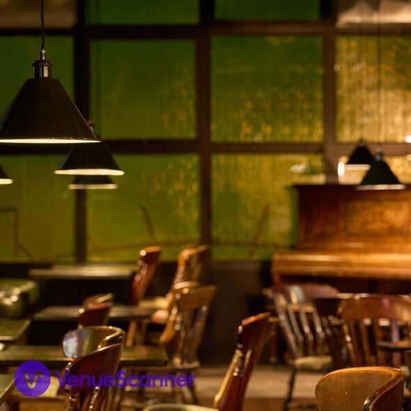 Blackstock Market, Whisky & Water photo #3