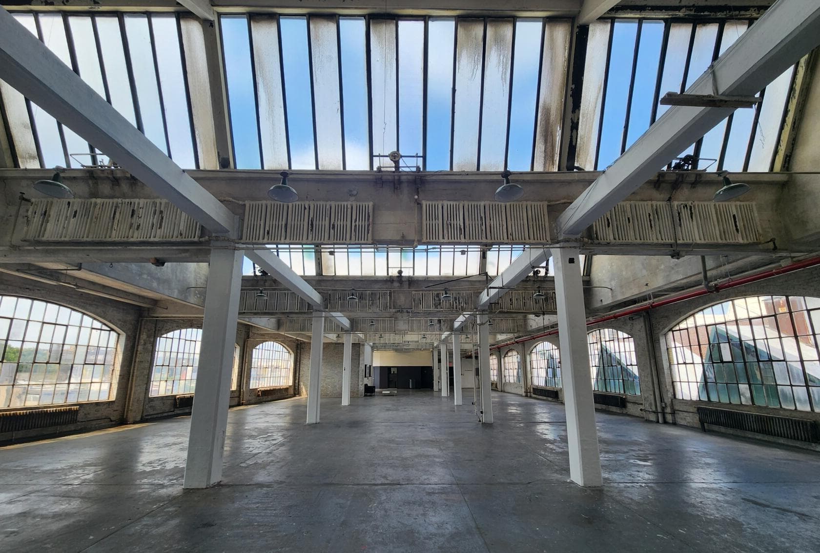 Studio A, Light Bronx photo #1