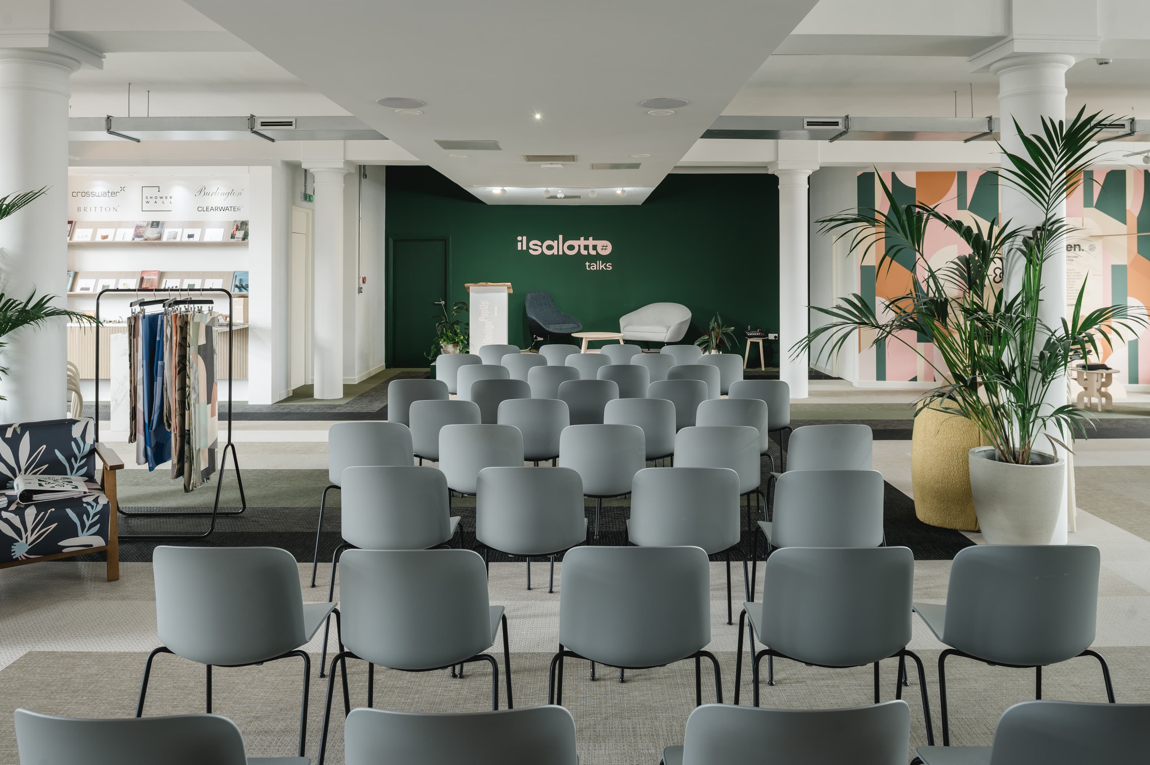 Exclusive Hire, Il Salotto photo #2