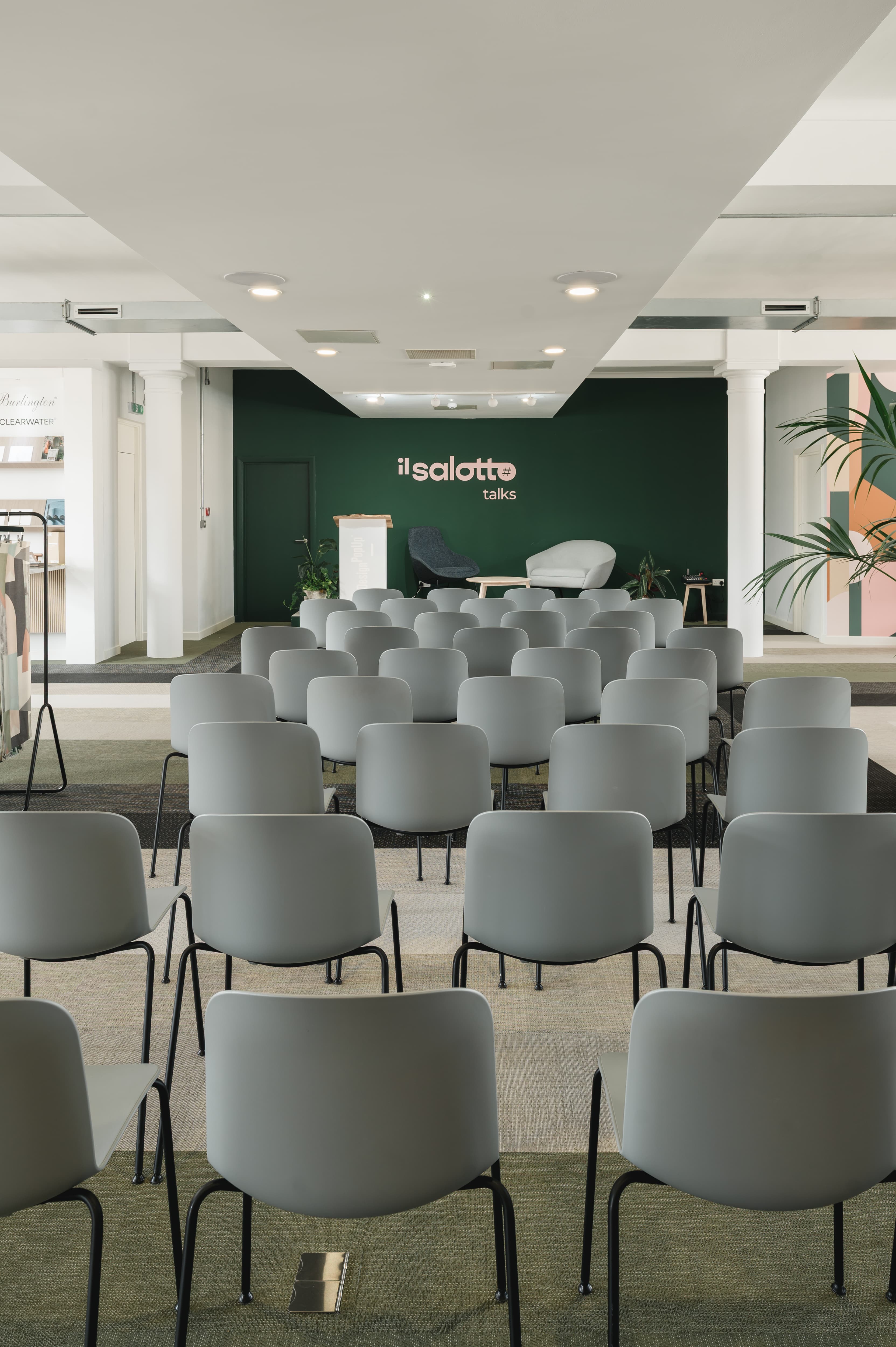 Exclusive Hire, Il Salotto photo #1