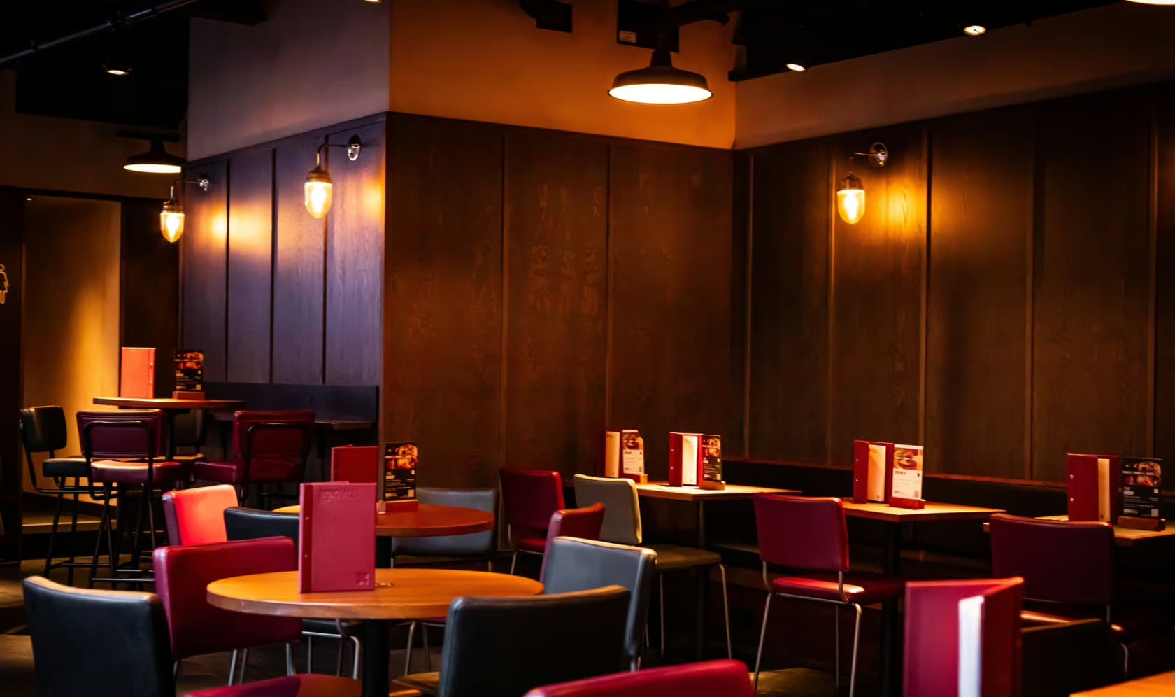 The Snug, BOXHALL City photo #2