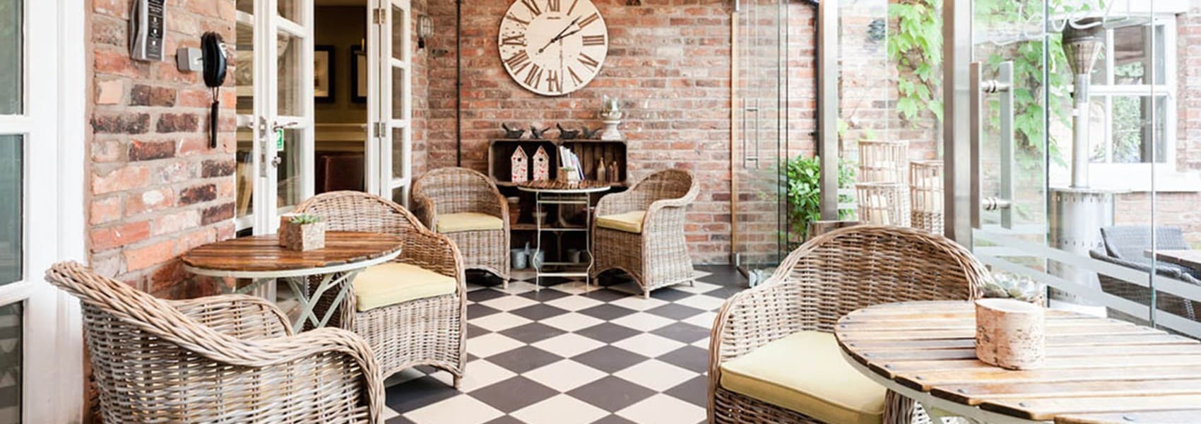 Garden Lounge, Covered Terrace And Victorian Walled Garden, Eleven Didsbury Park Hotel photo #2