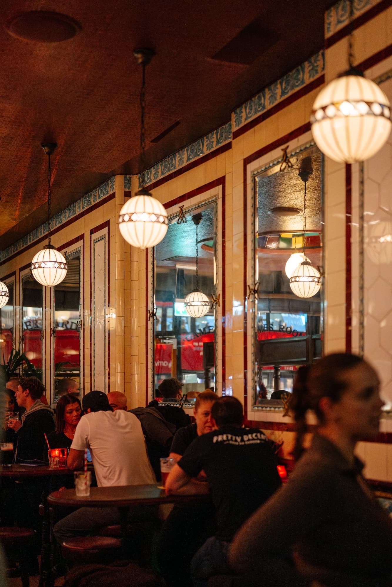 Karaoke Party Room, The Black Eel photo #3