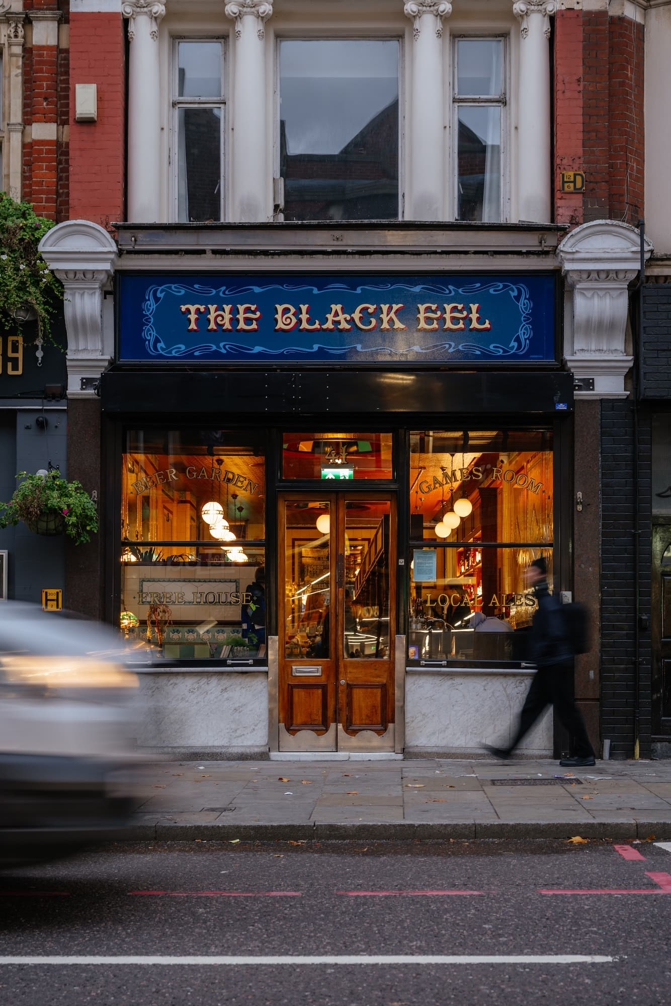 Ballroom, The Black Eel photo #6