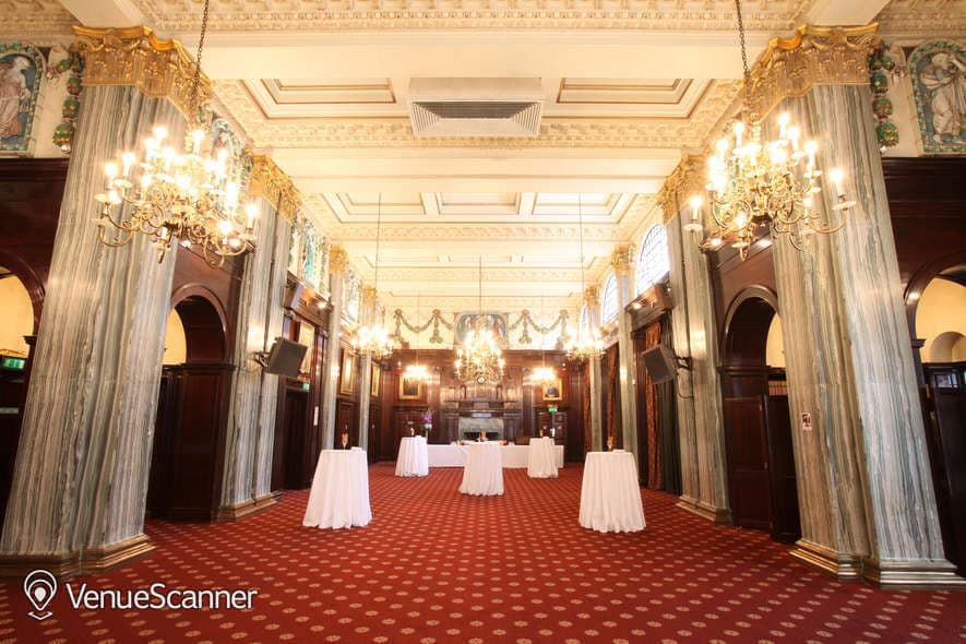 113 Chancery Lane, Common Room photo #3