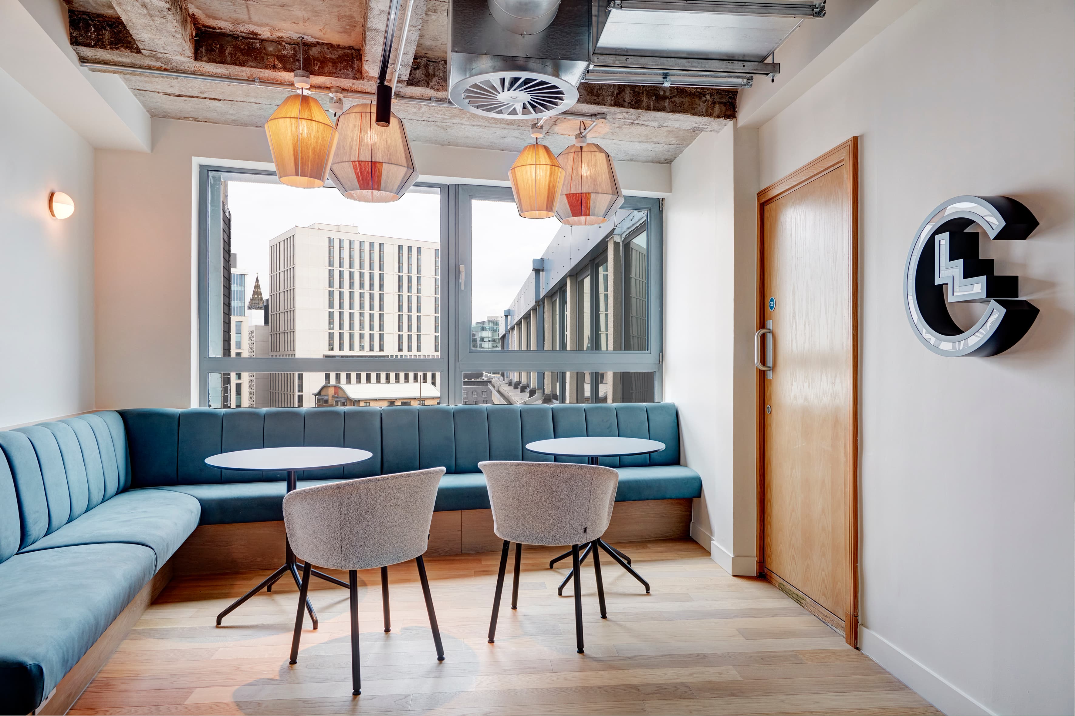 8:M1, Clockwise Manchester photo #2