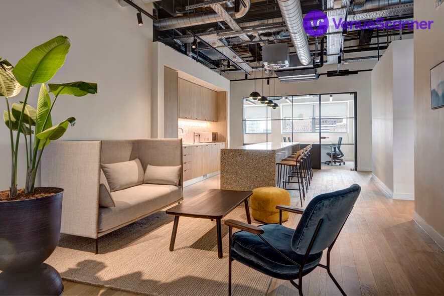 Clockwise Manchester, 8:M1 photo #3