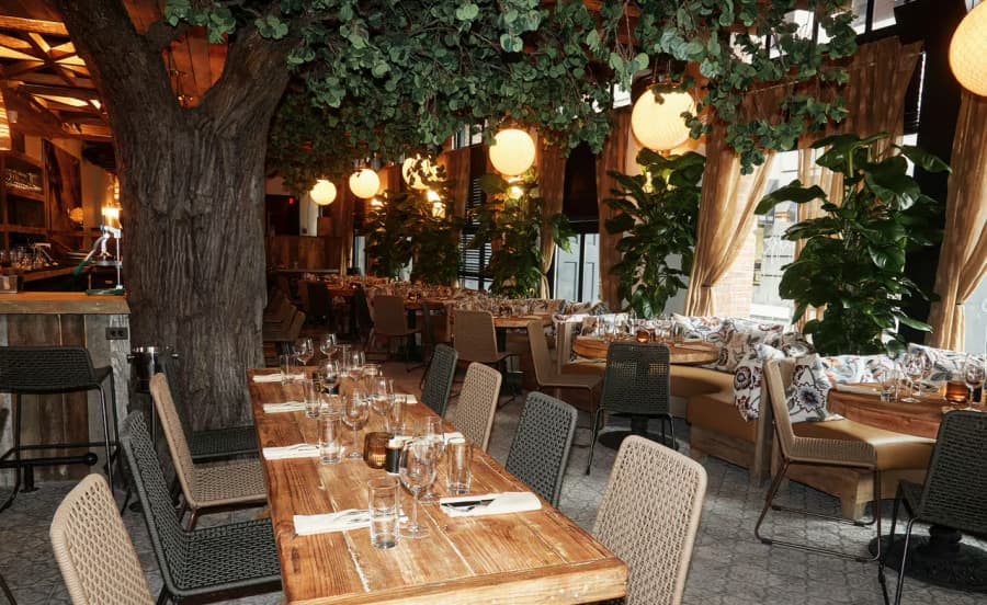 Main Floor Dining Room, Ketchy Shuby photo #1