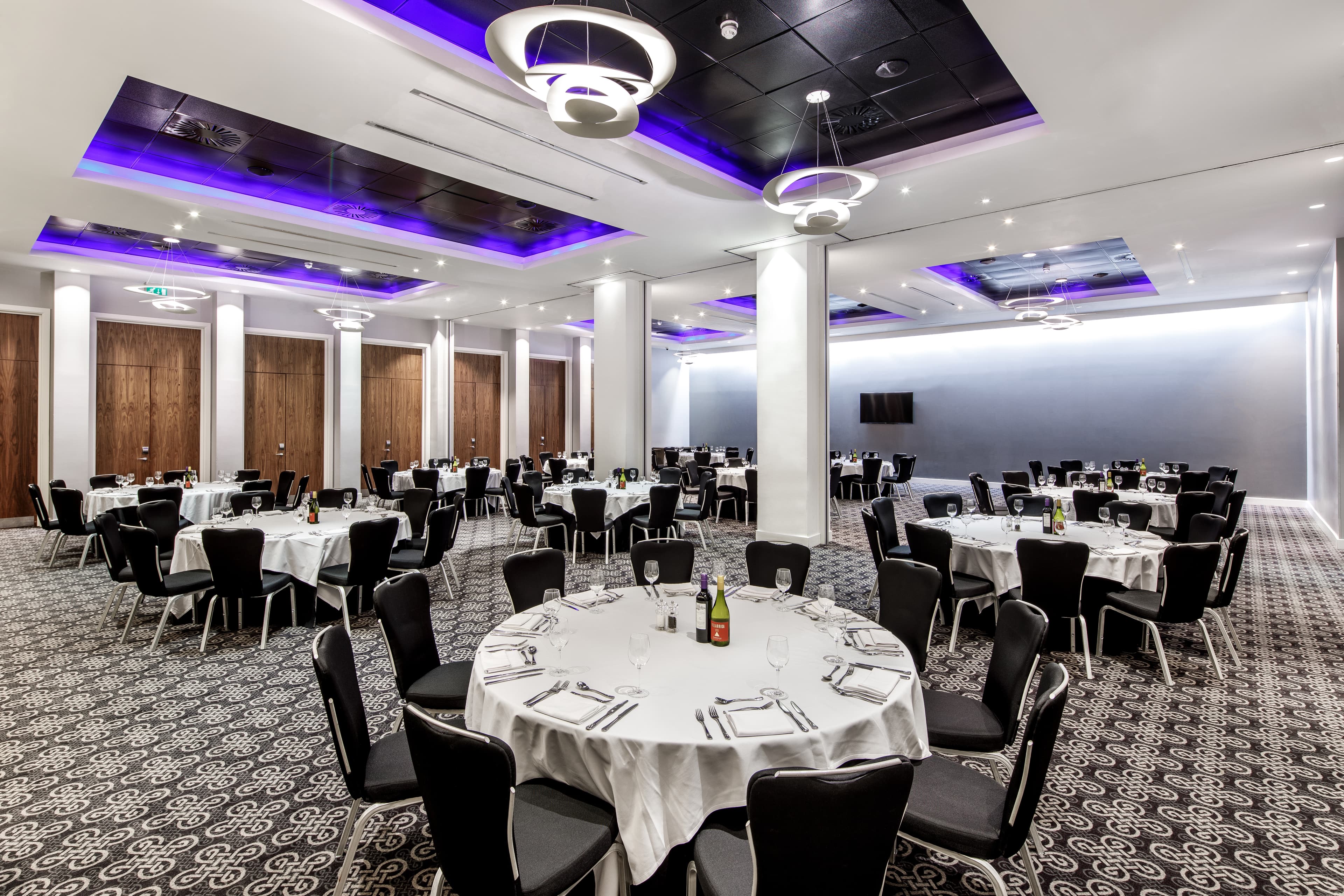 Azzurro Ballroom, Radisson Blu Hotel, Cardiff photo #1