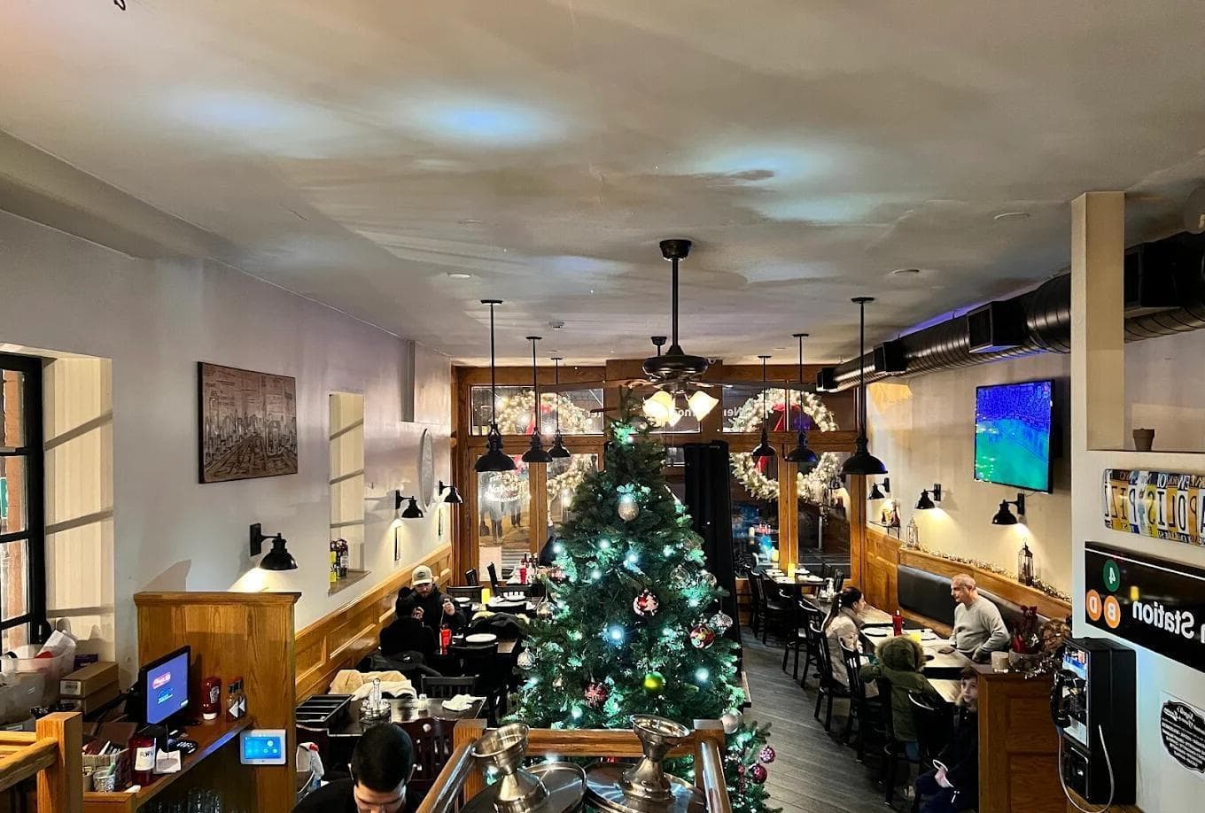 Entire Venue, Napoli's Pizzeria & Restaurant photo #1