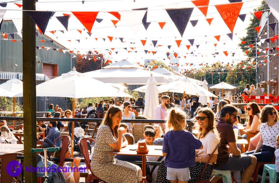 Big Penny Social photo #3