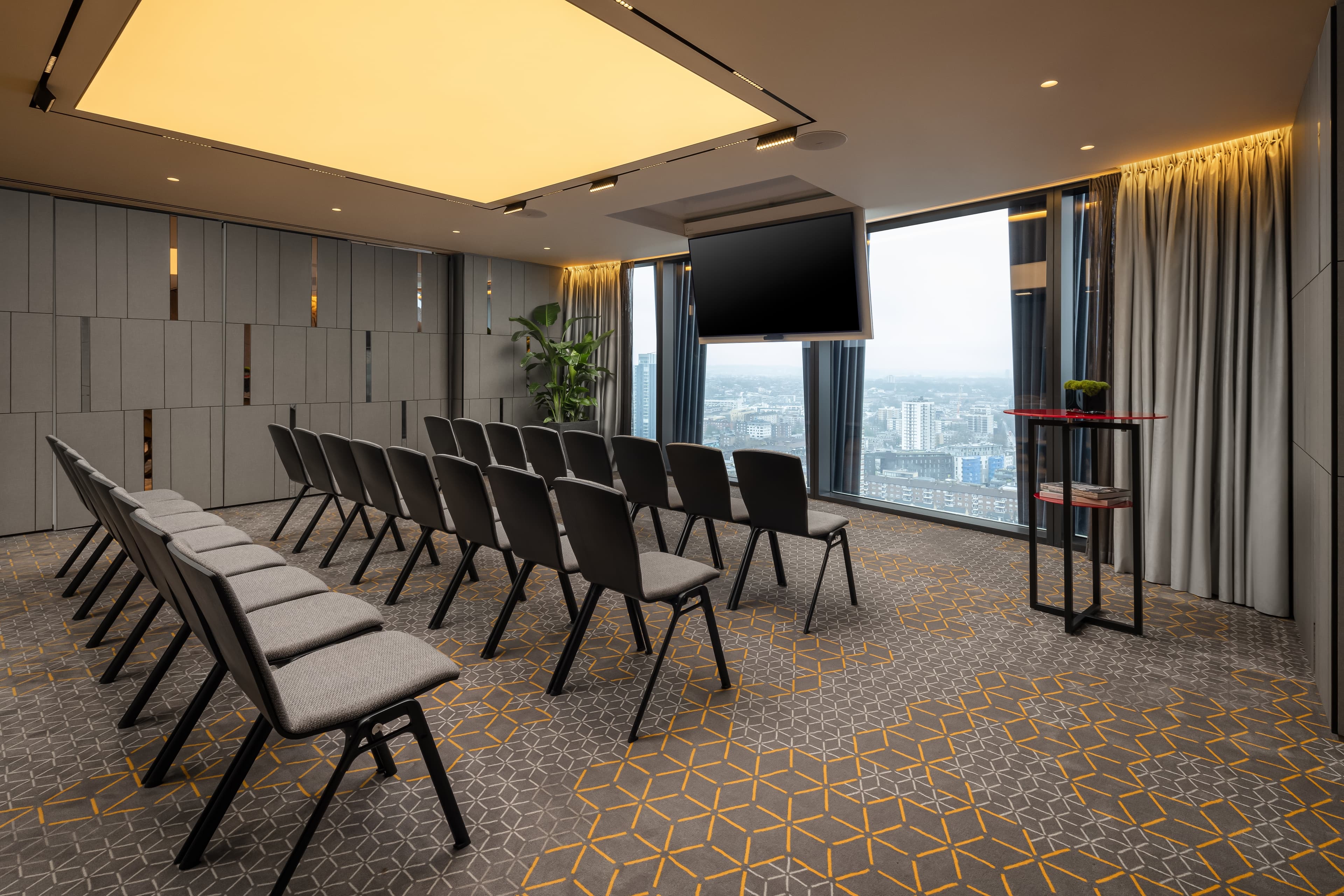 Creative Room 7, Art’otel London Hoxton photo #3