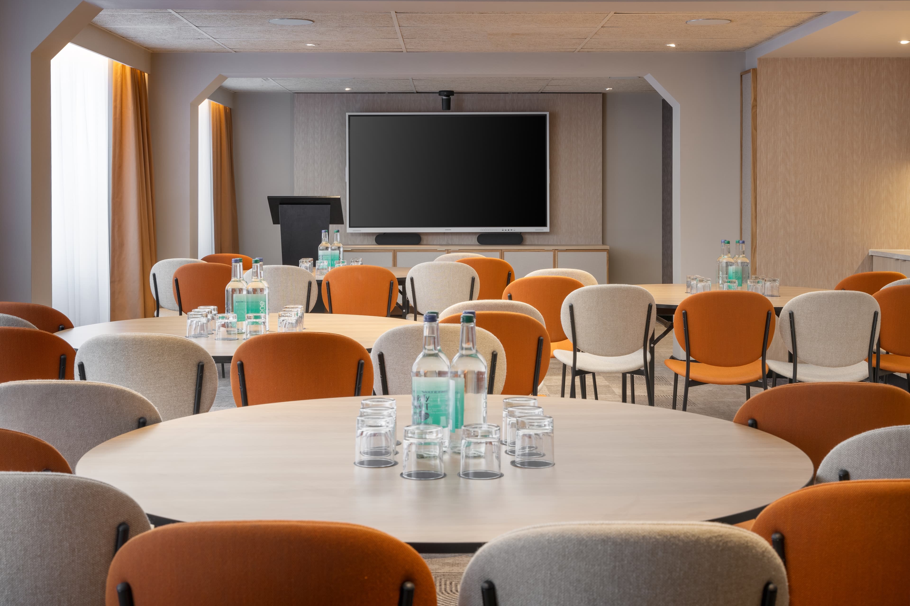 Hyde Park Meeting Room