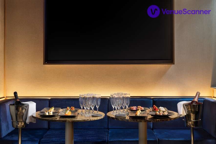 Mercure London Earls Court Hotel & Conference Centre, Barnaby's Lounge Bar photo #3