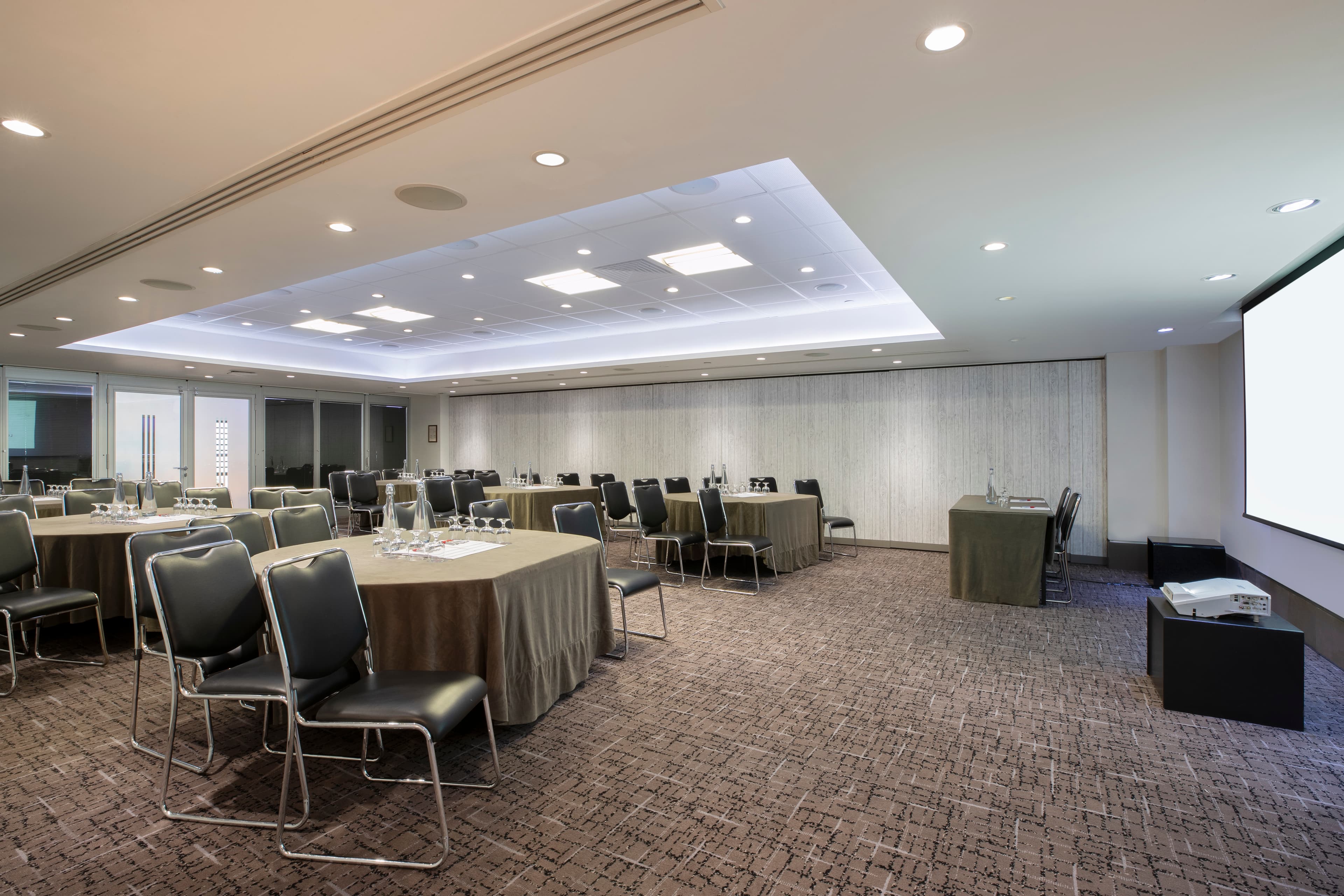 Sidney Suite, Leonardo Royal London Tower Bridge photo #3