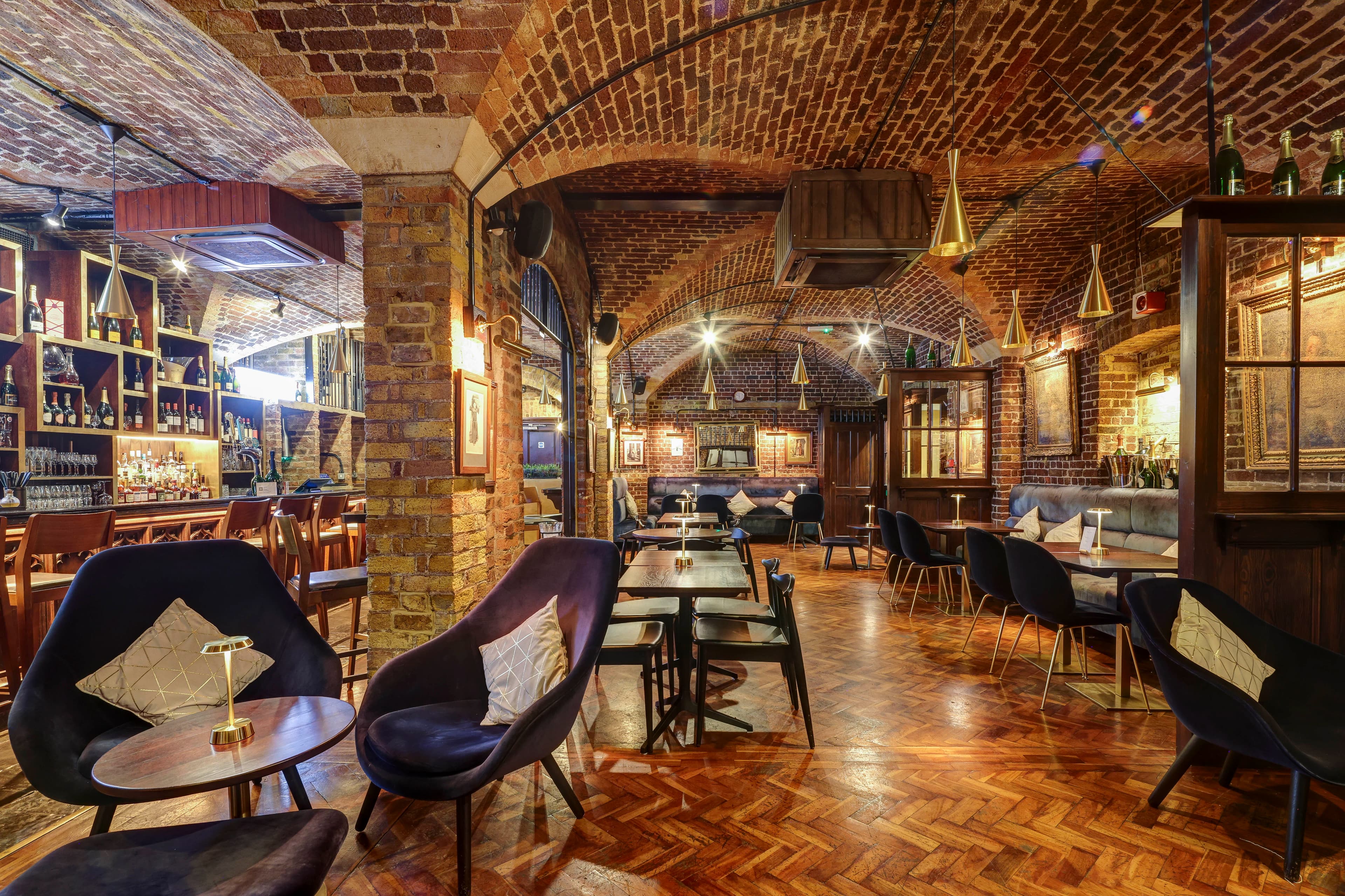 The Champagne Bar, 116 Pall Mall photo #2