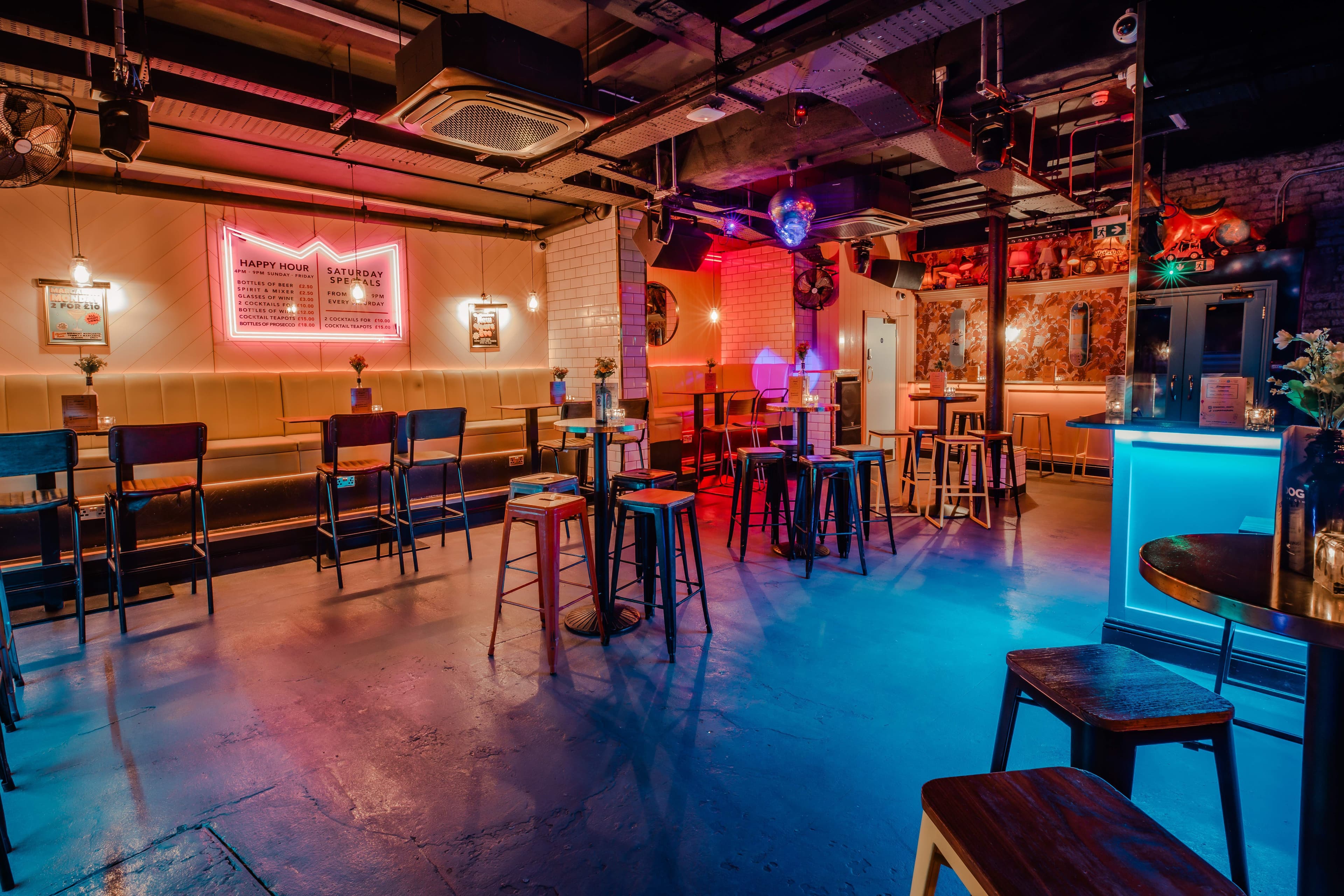 Photo of Simmons Monument