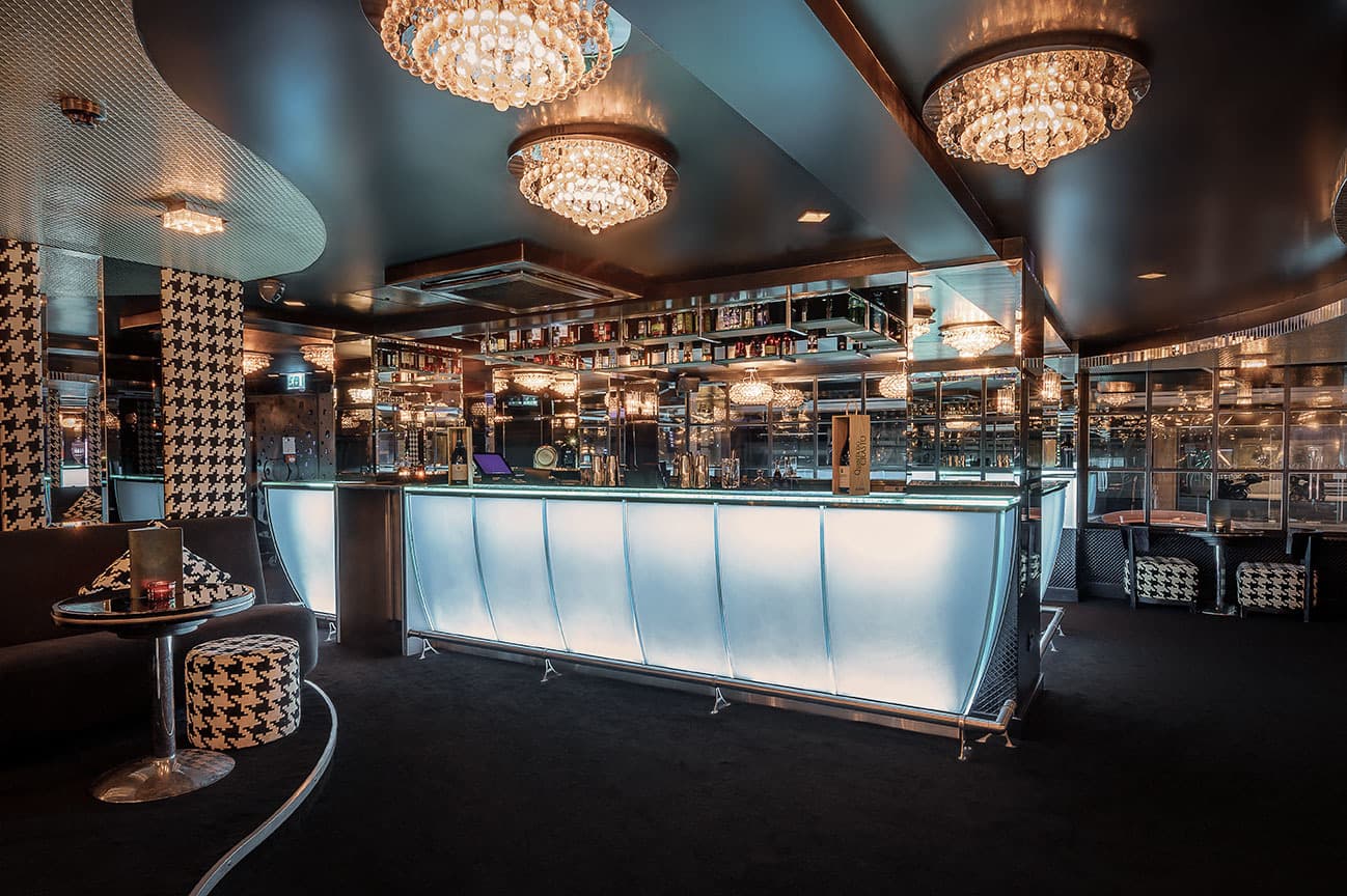 Galente Lounge, Gaucho Sloane photo #1