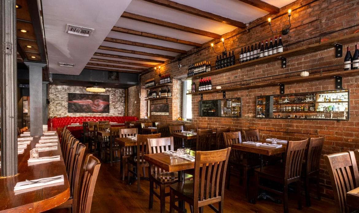 Entire Venue, Sesamo photo #1