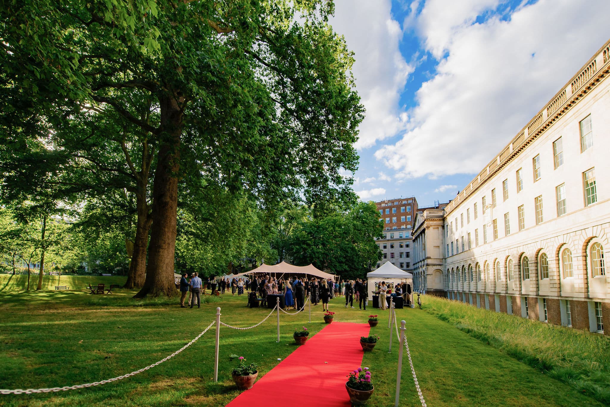 North Lawn, Honourable Society Of Lincoln's Inn photo #33