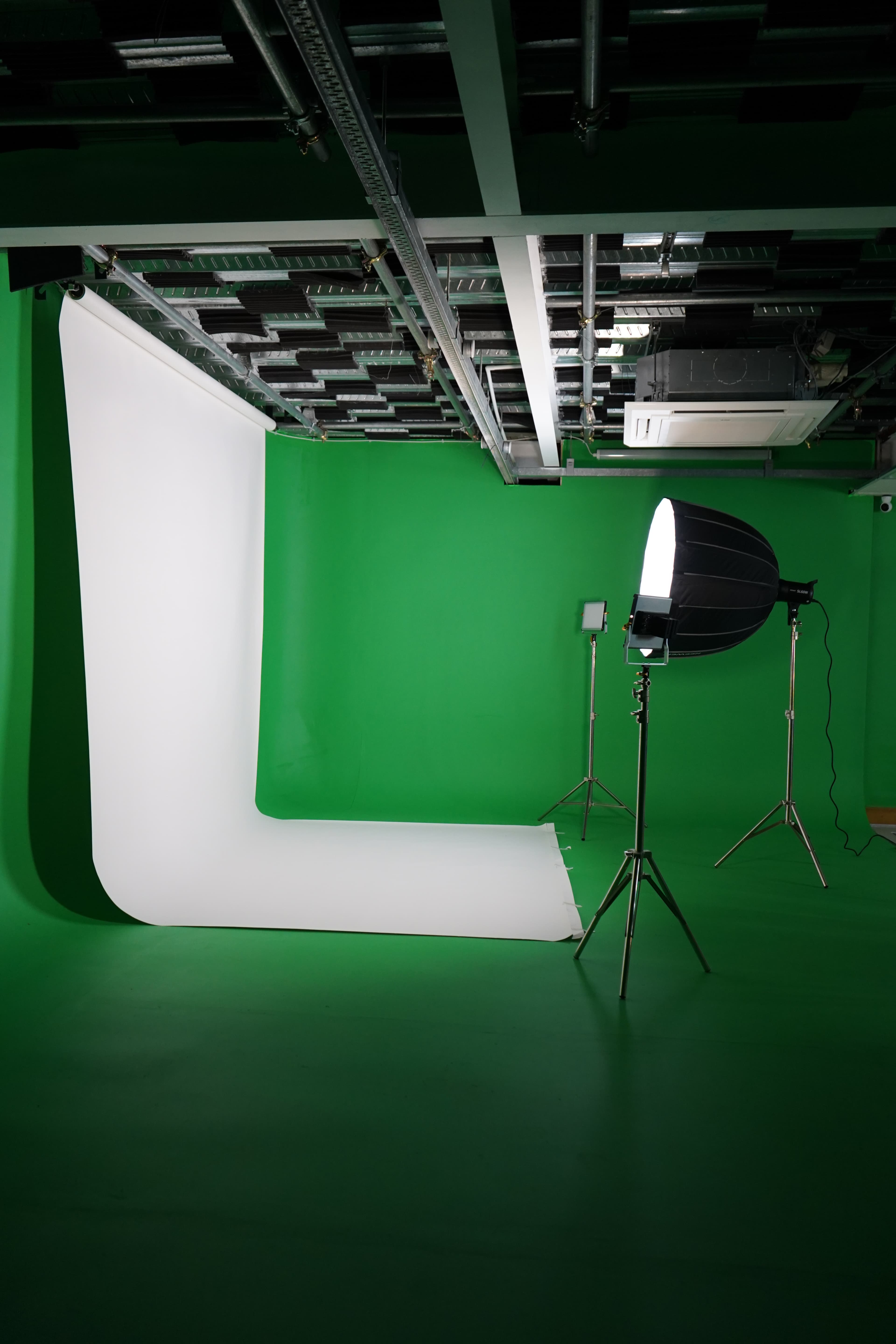 Exclusive Hire, A&B FILMS STUDIO photo #7