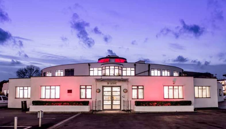 Orega Gatwick, Vanguard, undefined photo #2