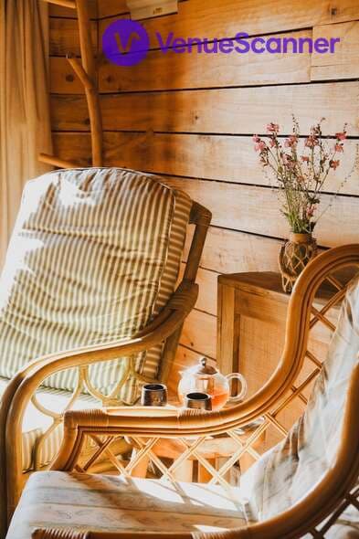 Stunning Lodging, Spaces And Grounds In Nature | 1 Hour From London, Eco-Lodges photo #3