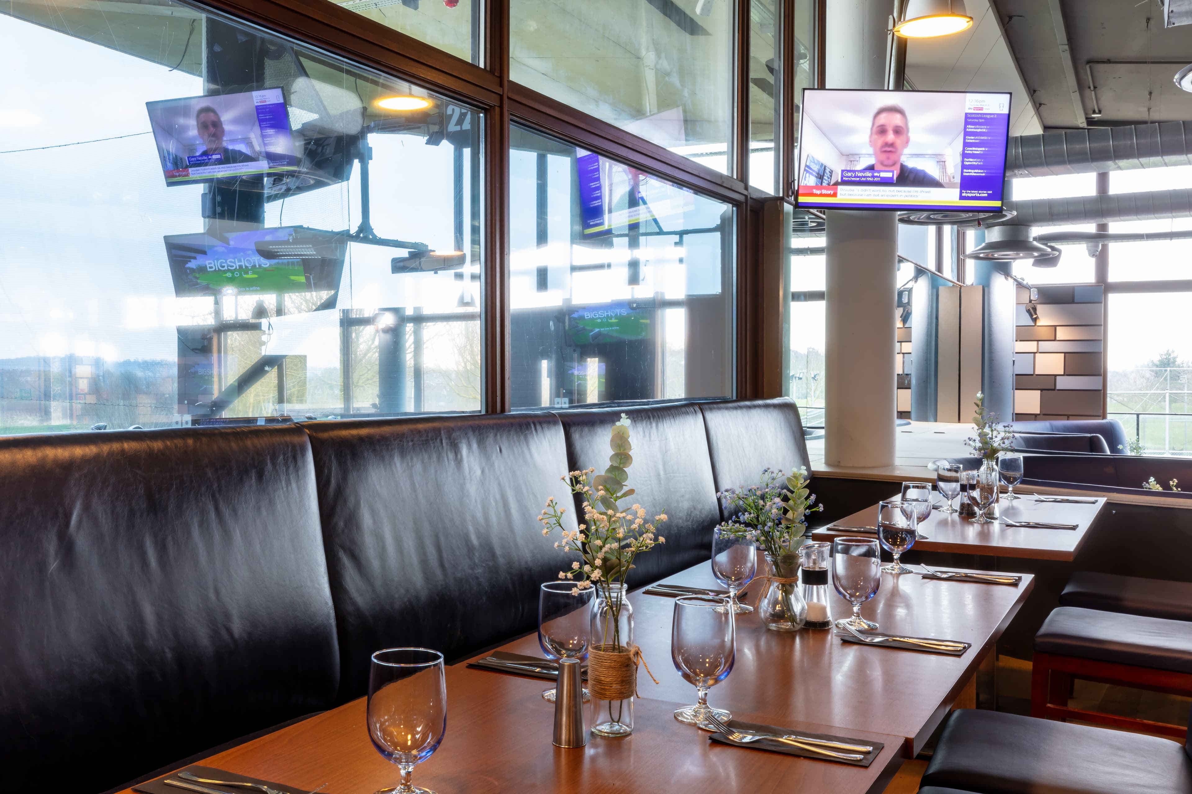 Blue Zenzer Restaurant, BigShots Golf Northwick Park photo #5