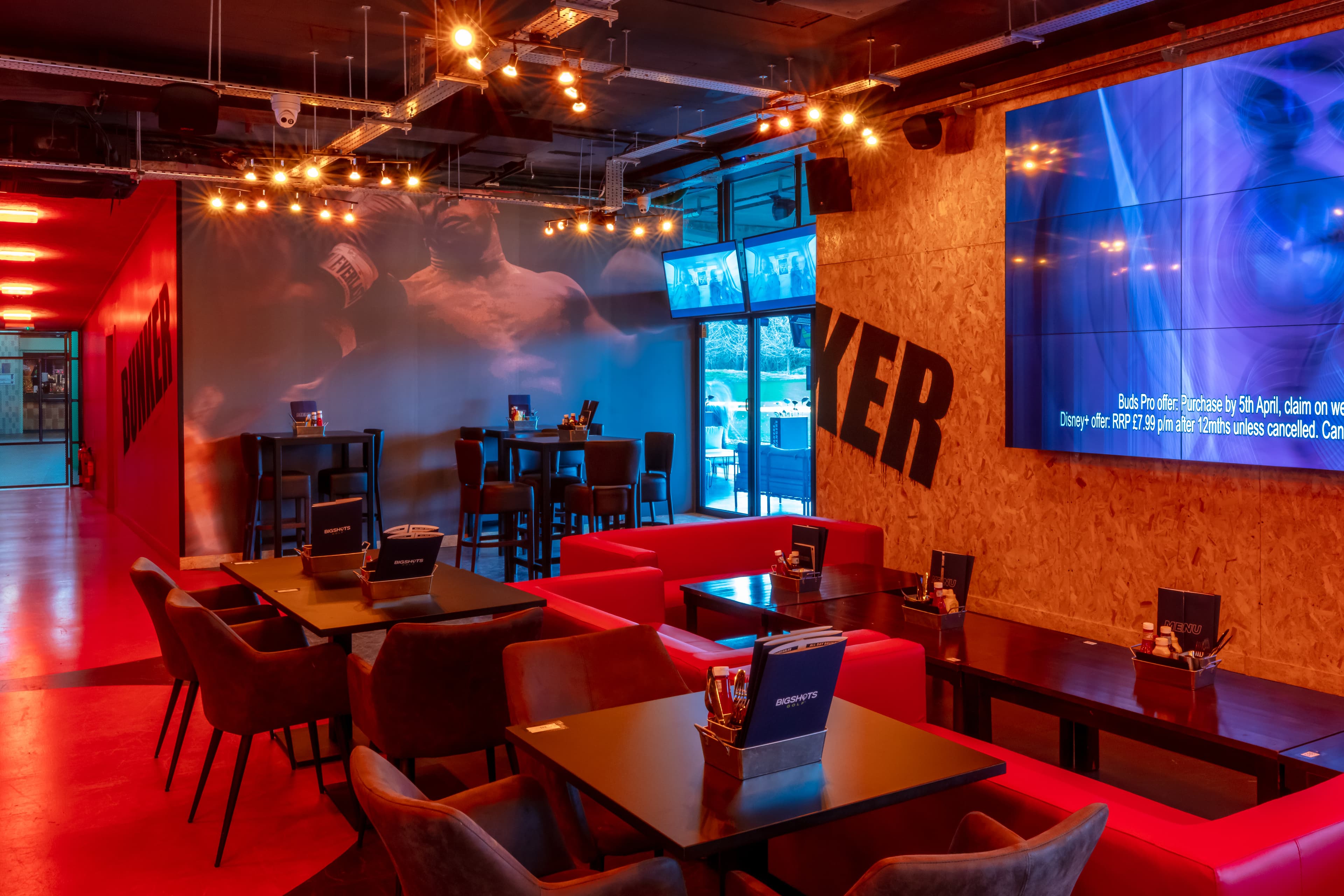 The Bunker Bar, BigShots Golf Northwick Park photo #3