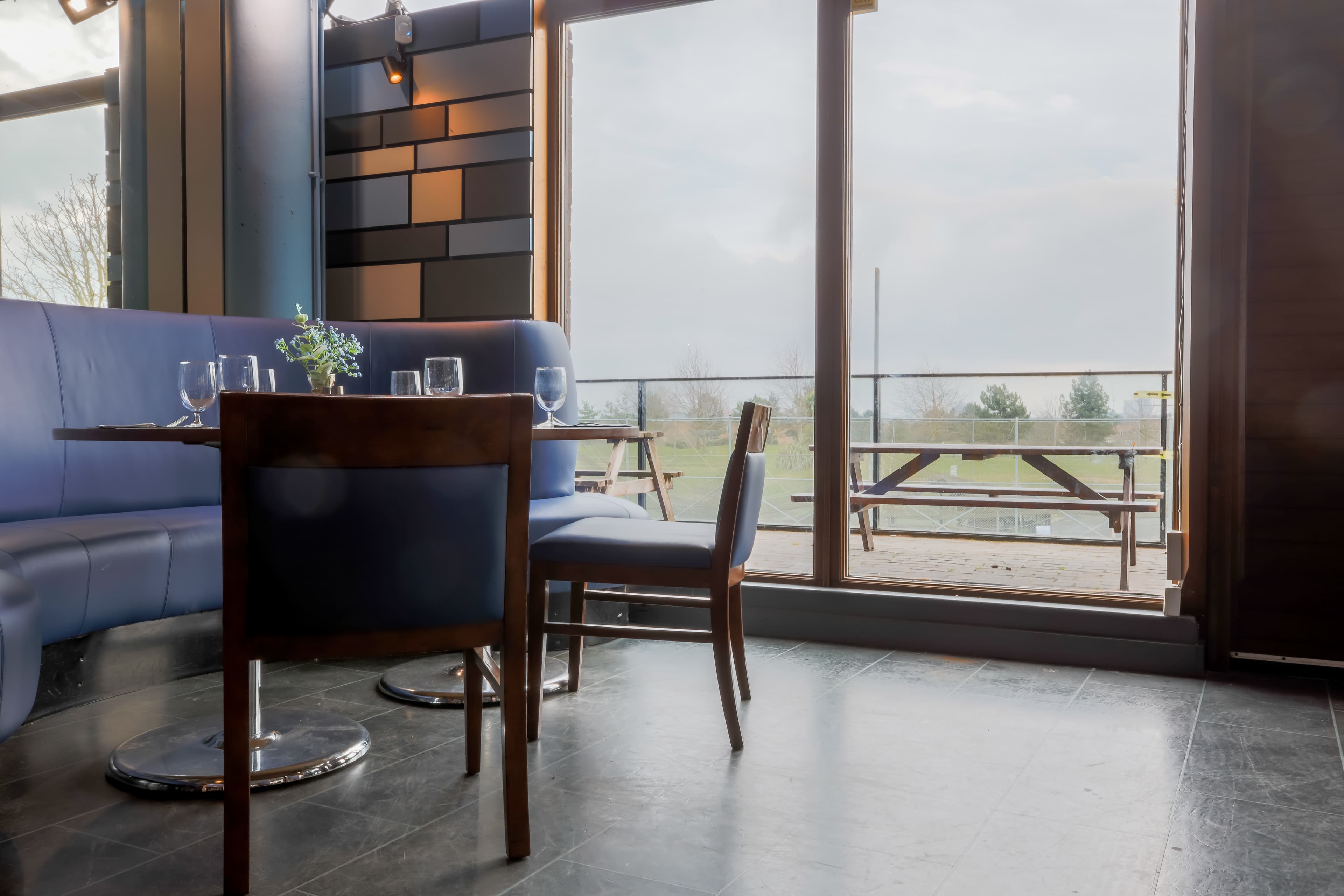 Blue Zenzer Restaurant, BigShots Golf Northwick Park photo #12