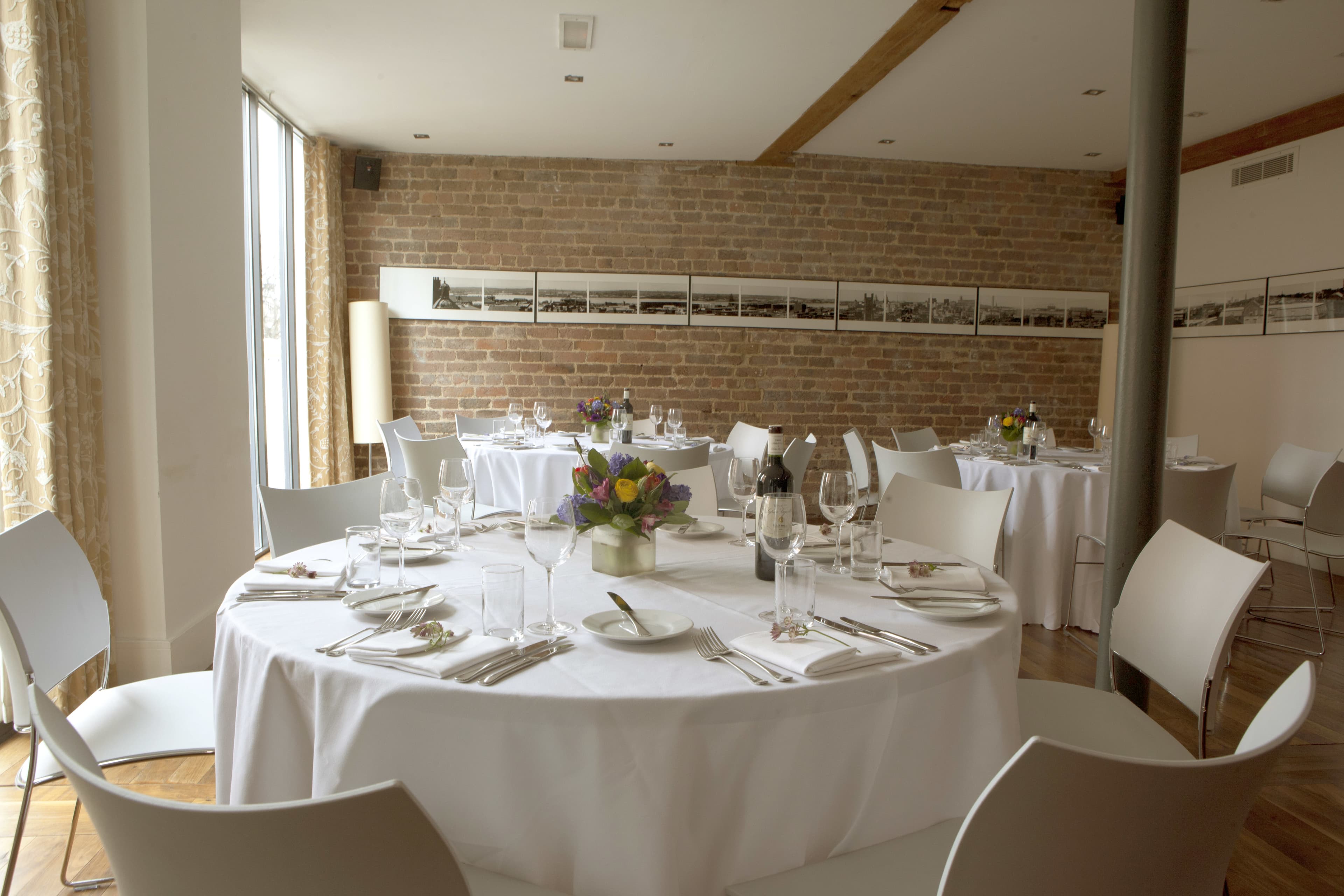 Old Bookroom, Hope Street Hotel photo #2