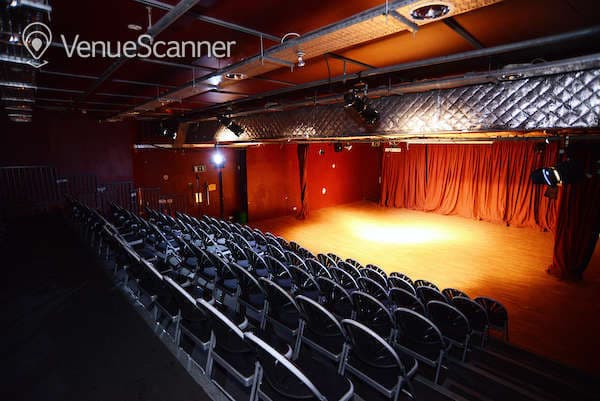 Oxford House In Bethnal Green, Theatre photo #3