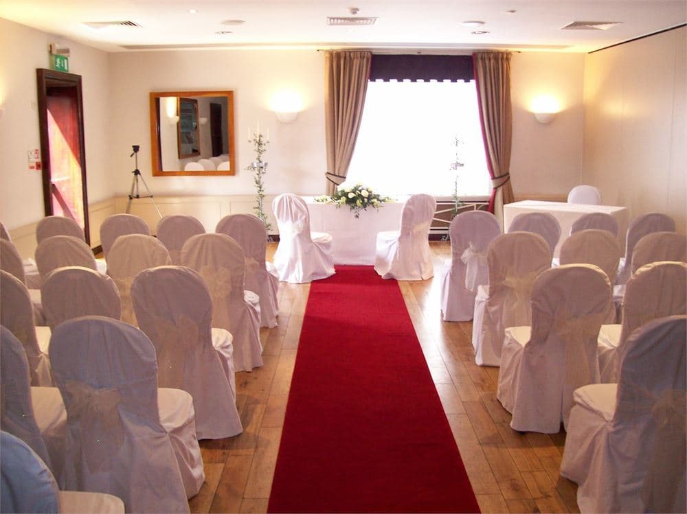 Exclusive Hire, The Dragon Hotel photo #3