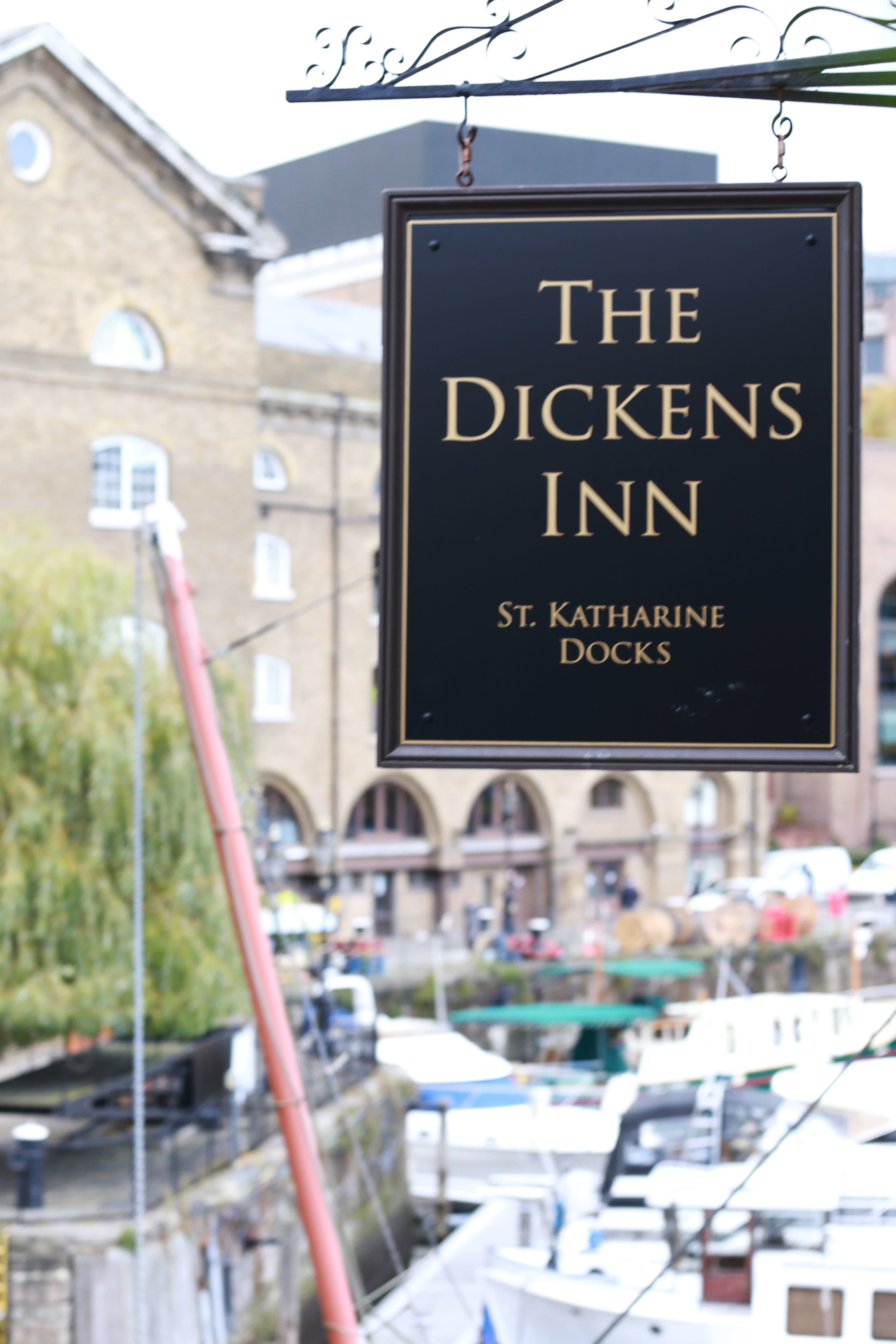 The Tavern Bar, The Tavern Bar / The Dickens Inn photo #2
