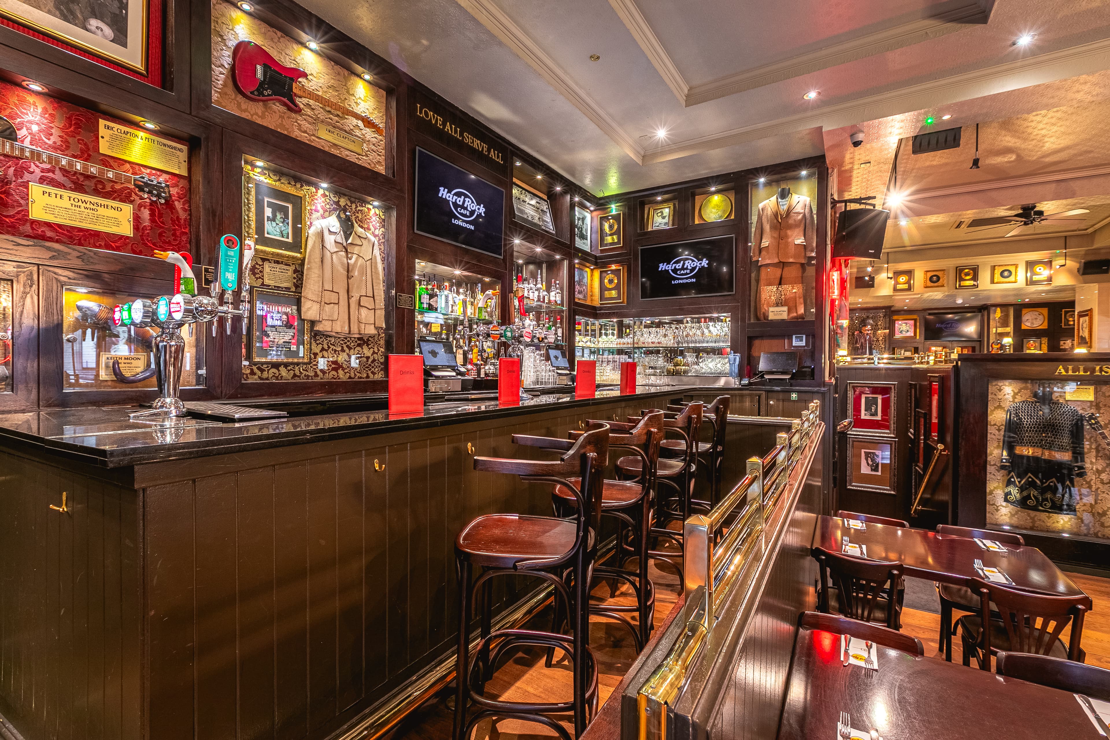 The Cafe, Hard Rock Cafe London photo #7