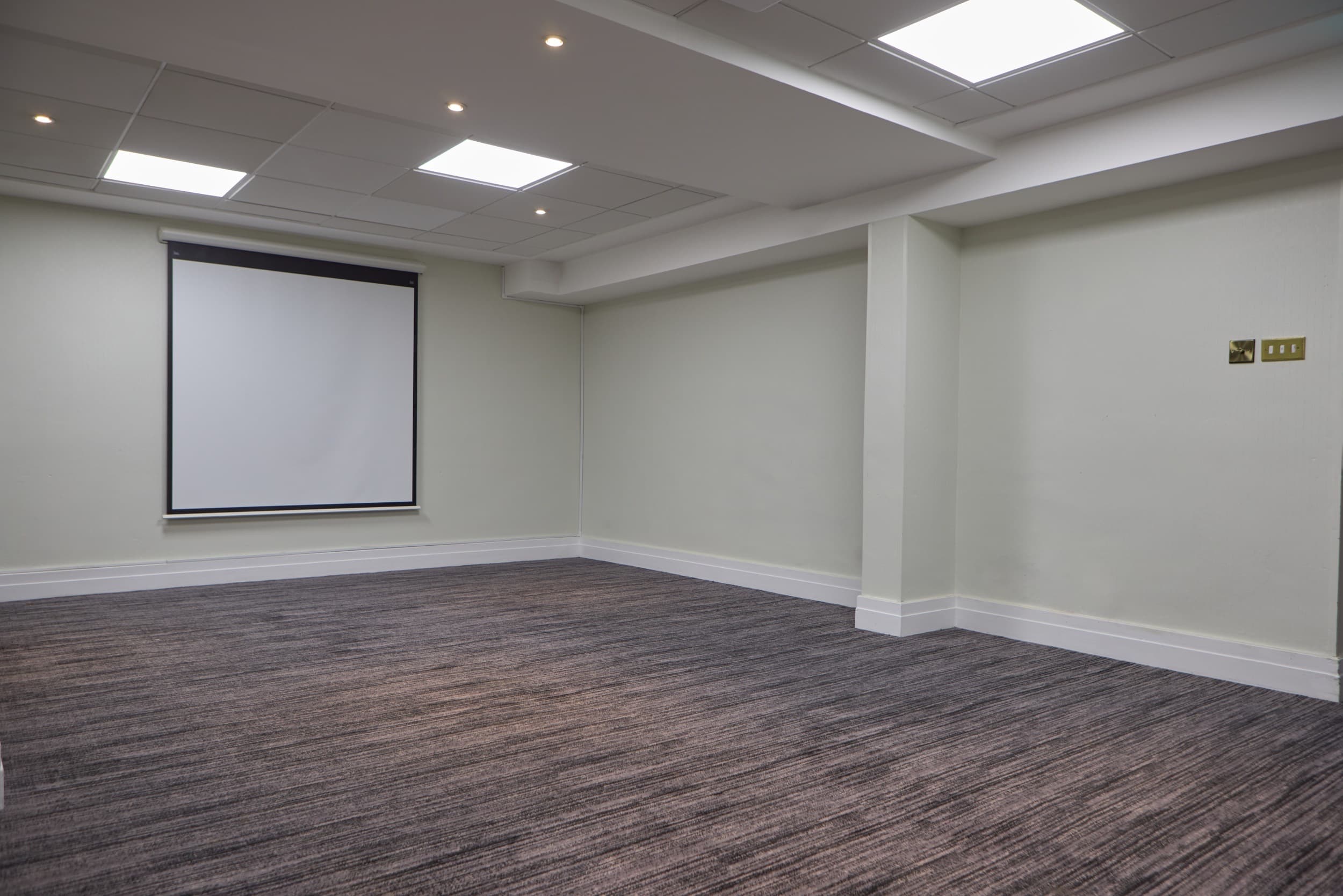 Ascot Suite, DoubleTree By Hilton St Anne's Manor photo #3