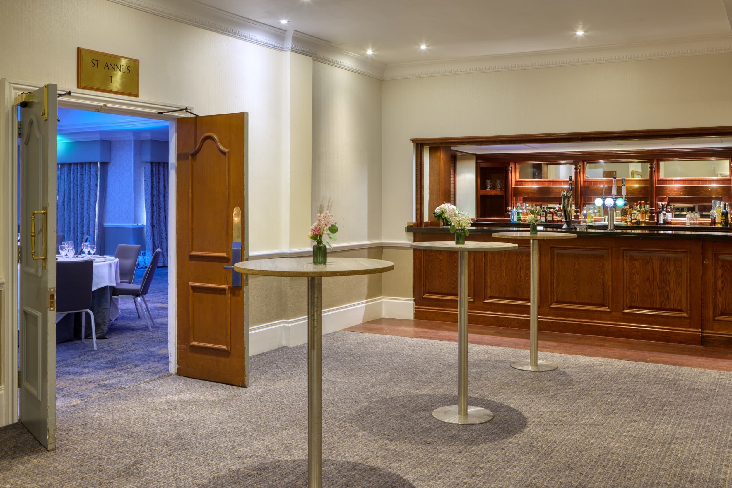 St Annes Suite, DoubleTree By Hilton St Anne's Manor photo #2