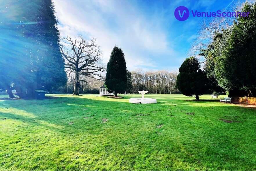 DoubleTree By Hilton St Anne's Manor photo #3