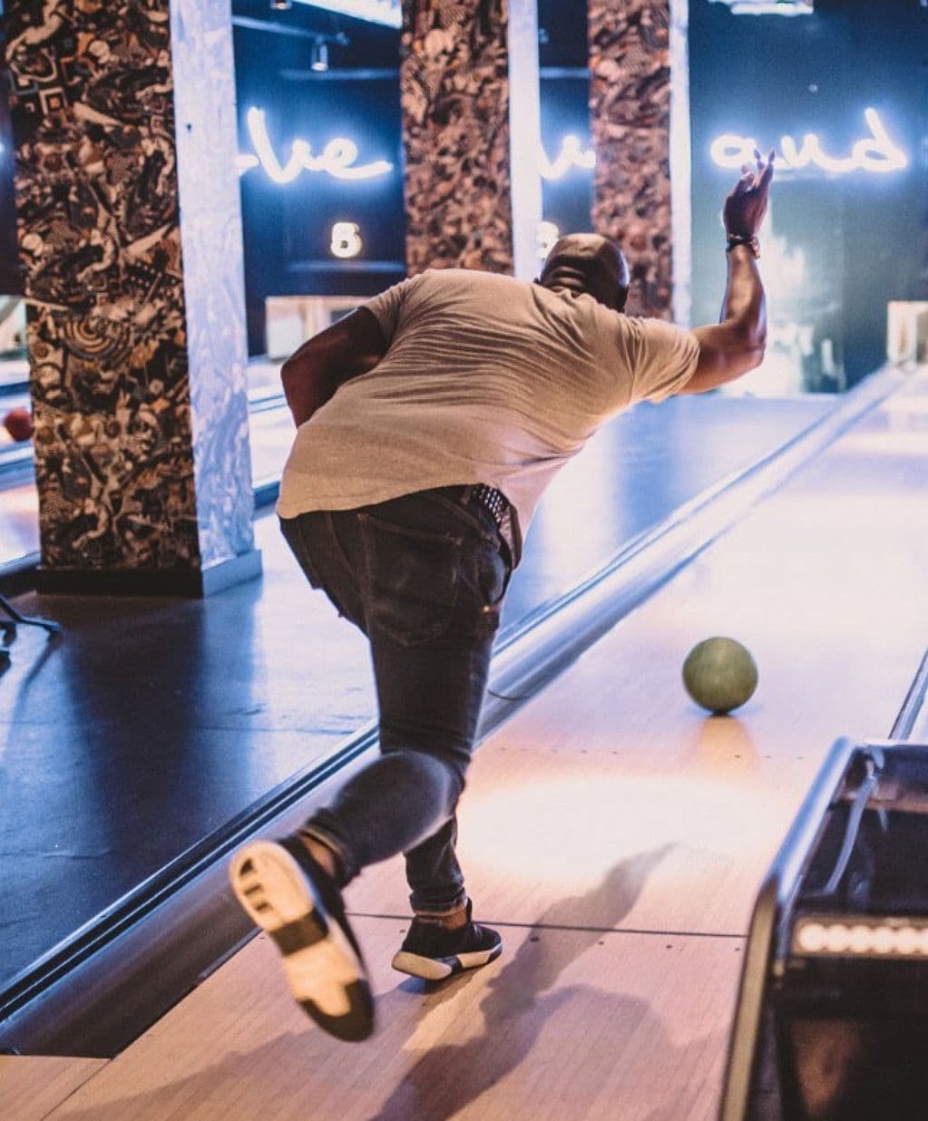 Main Lanes - East And West Wing, Queens - Skate Dine Bowl photo #2