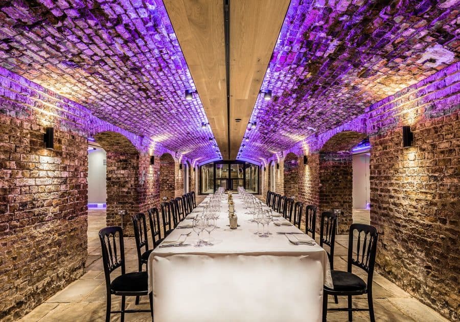 London Bridge Arches, Glaziers Hall photo #1