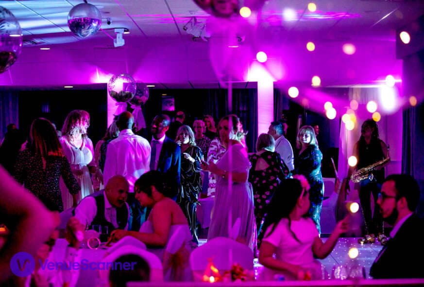 Metropolitan, BALLROOM photo #3