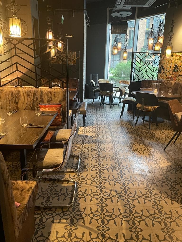 Full Restaurant, Yum Sa Restaurant photo #3