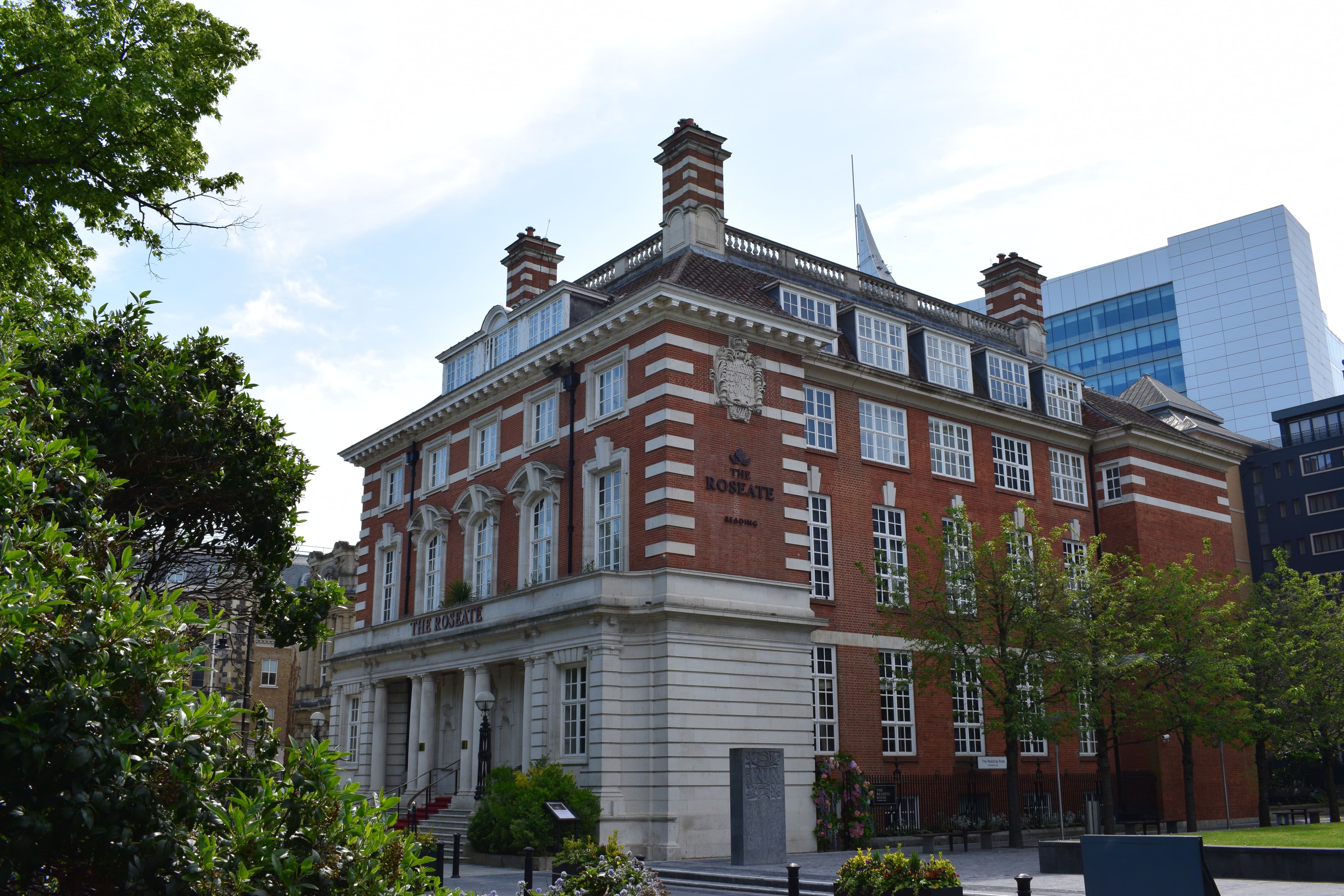 Cinema - Upstage Mini, The Roseate Reading photo #4