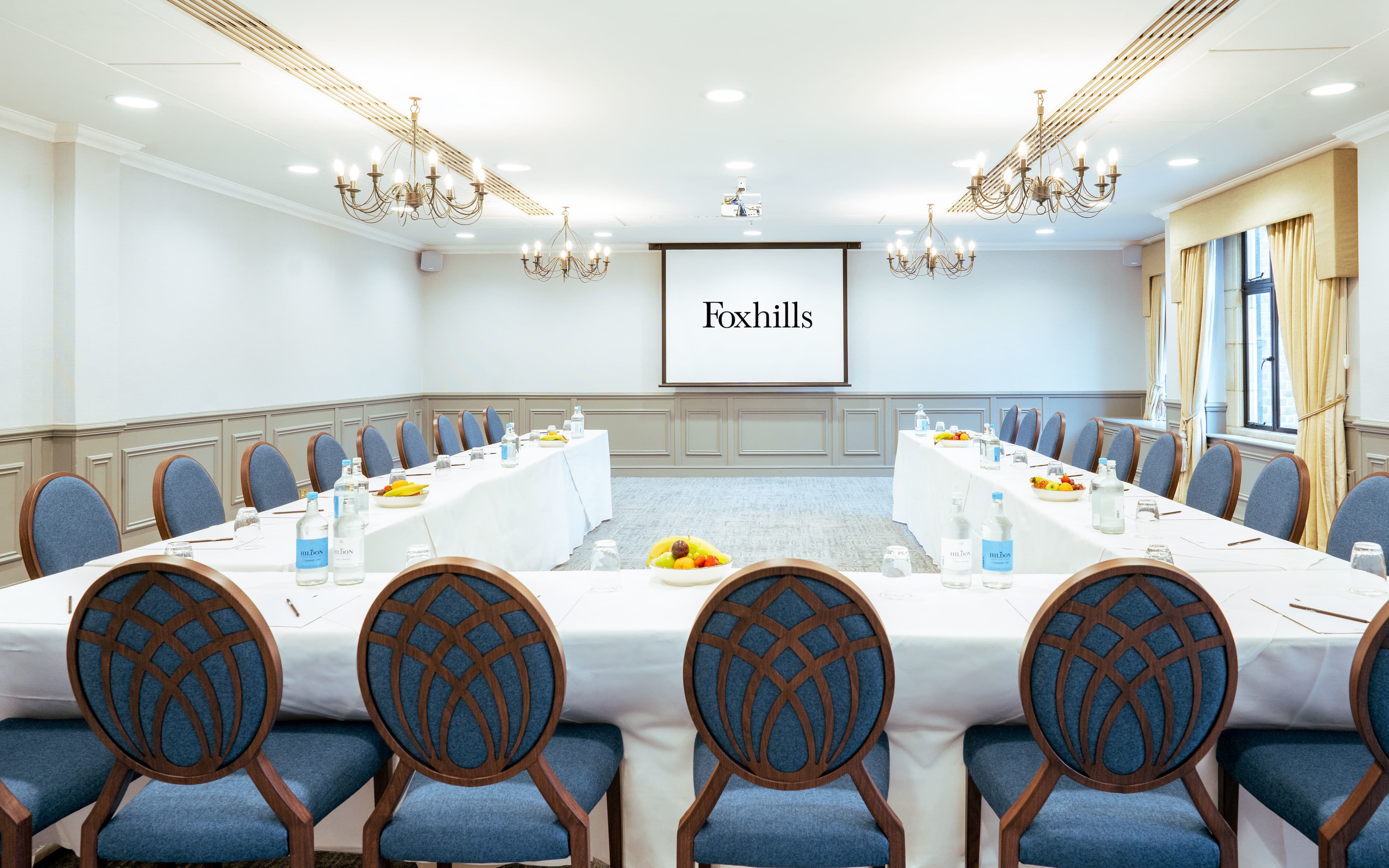 The Library, Foxhills Club & Resort photo #4