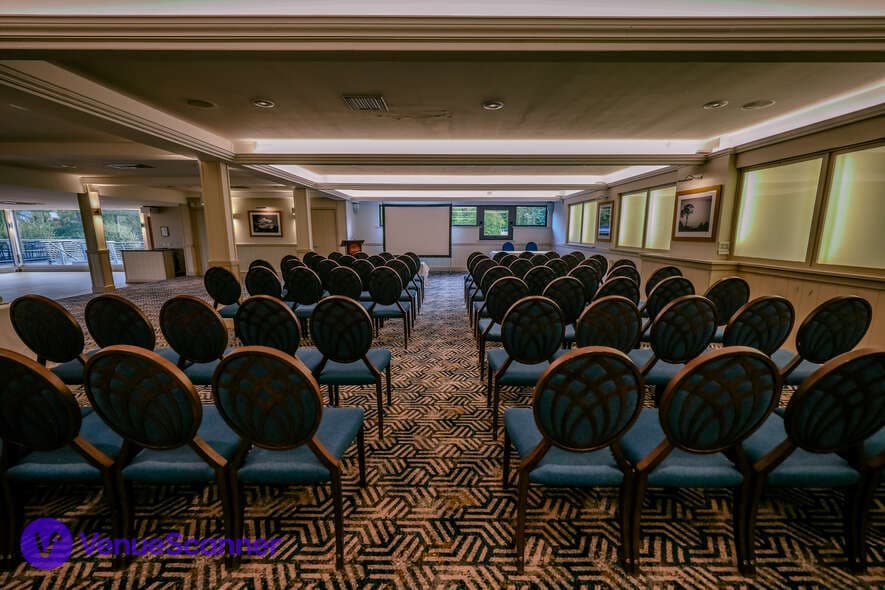 Foxhills Club & Resort, Clubhouse photo #3